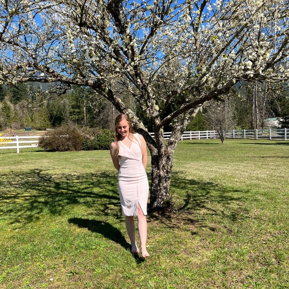 Meet your Posher, Madisyn - Picture 1 of 1